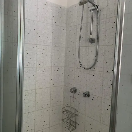 Villa Mareluna - Near The Beach , Family Residence Pet Friendly ! 度假居 *