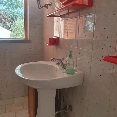 Villa Mareluna - Near The Beach , Family Residence Pet Friendly ! Vakantiehuis Capo Vaticano