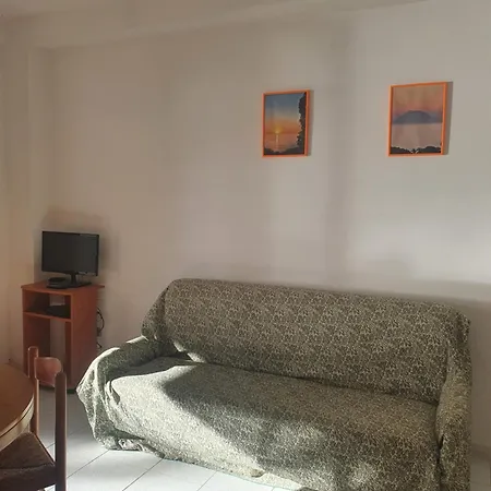 Villa Mareluna - Near The Beach , Family Residence Pet Friendly ! * Capo Vaticano